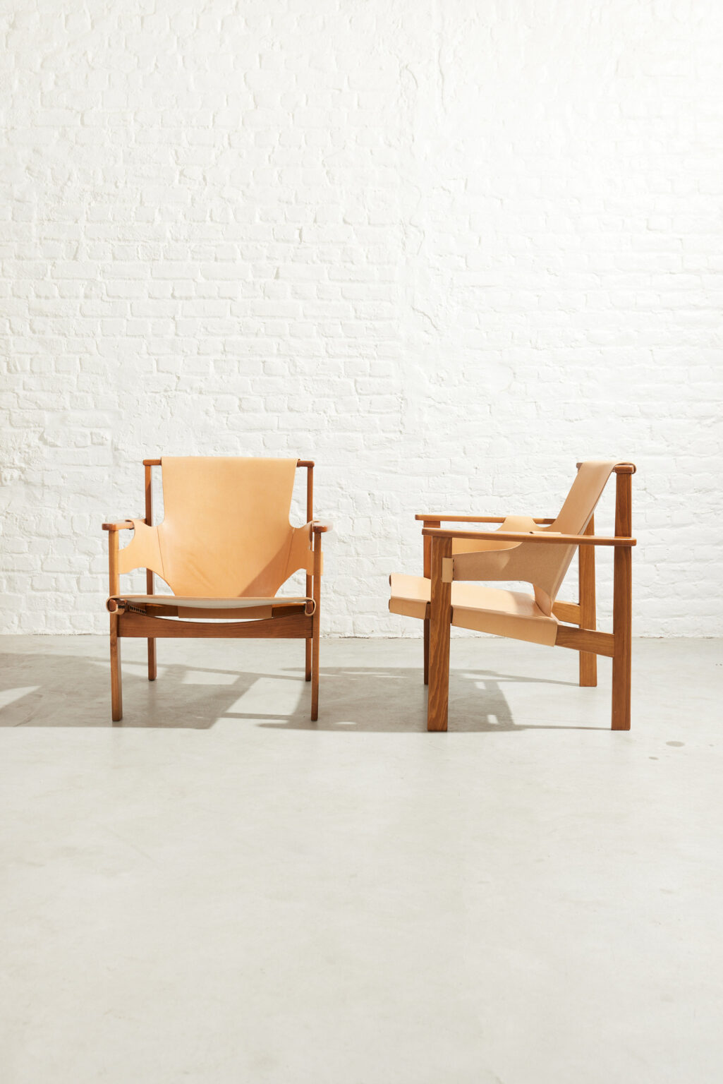 Pair of "Triennale" armchairs by Carl Axel Acking