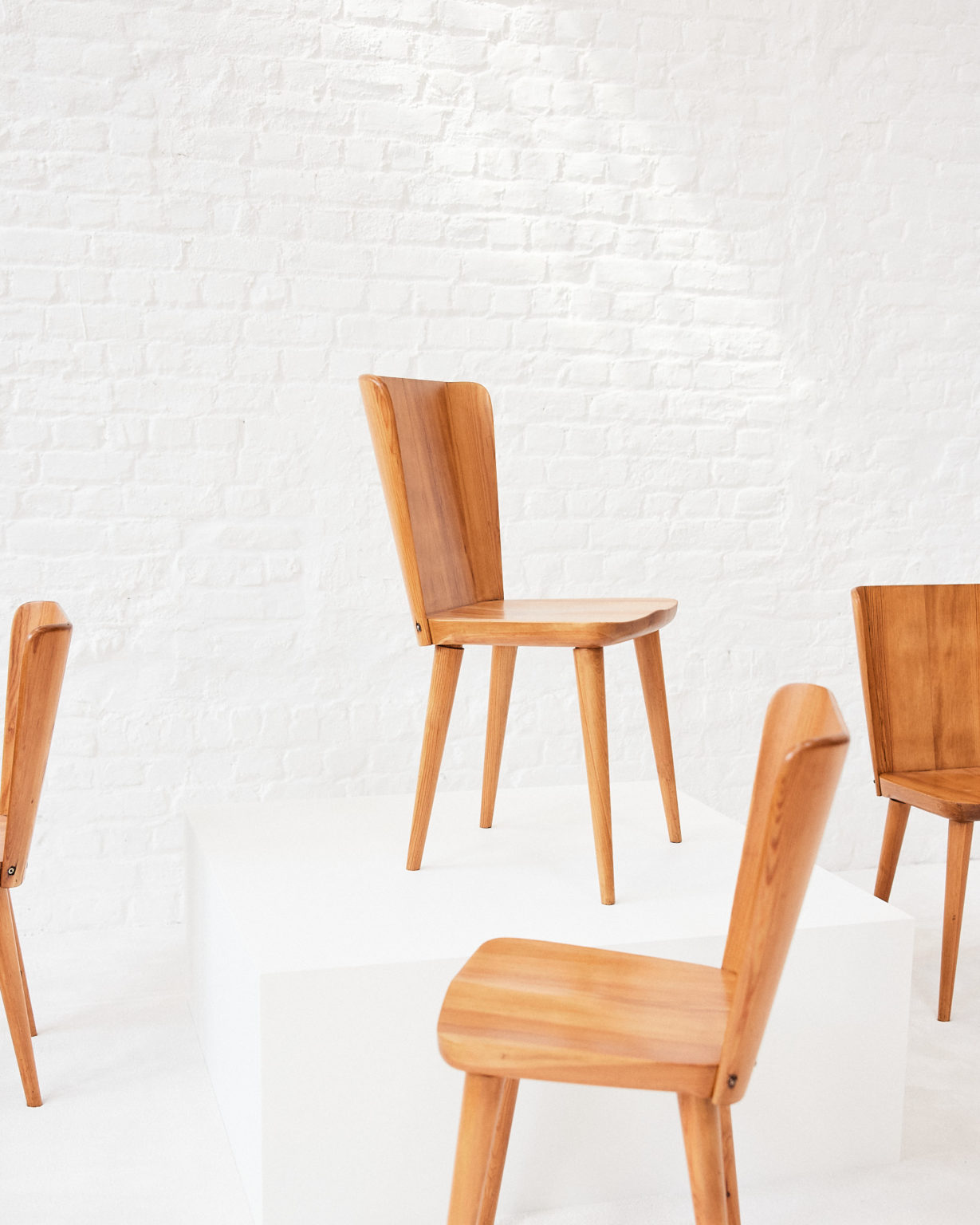 Set of 4 Dining chairs by Carl Malmsten